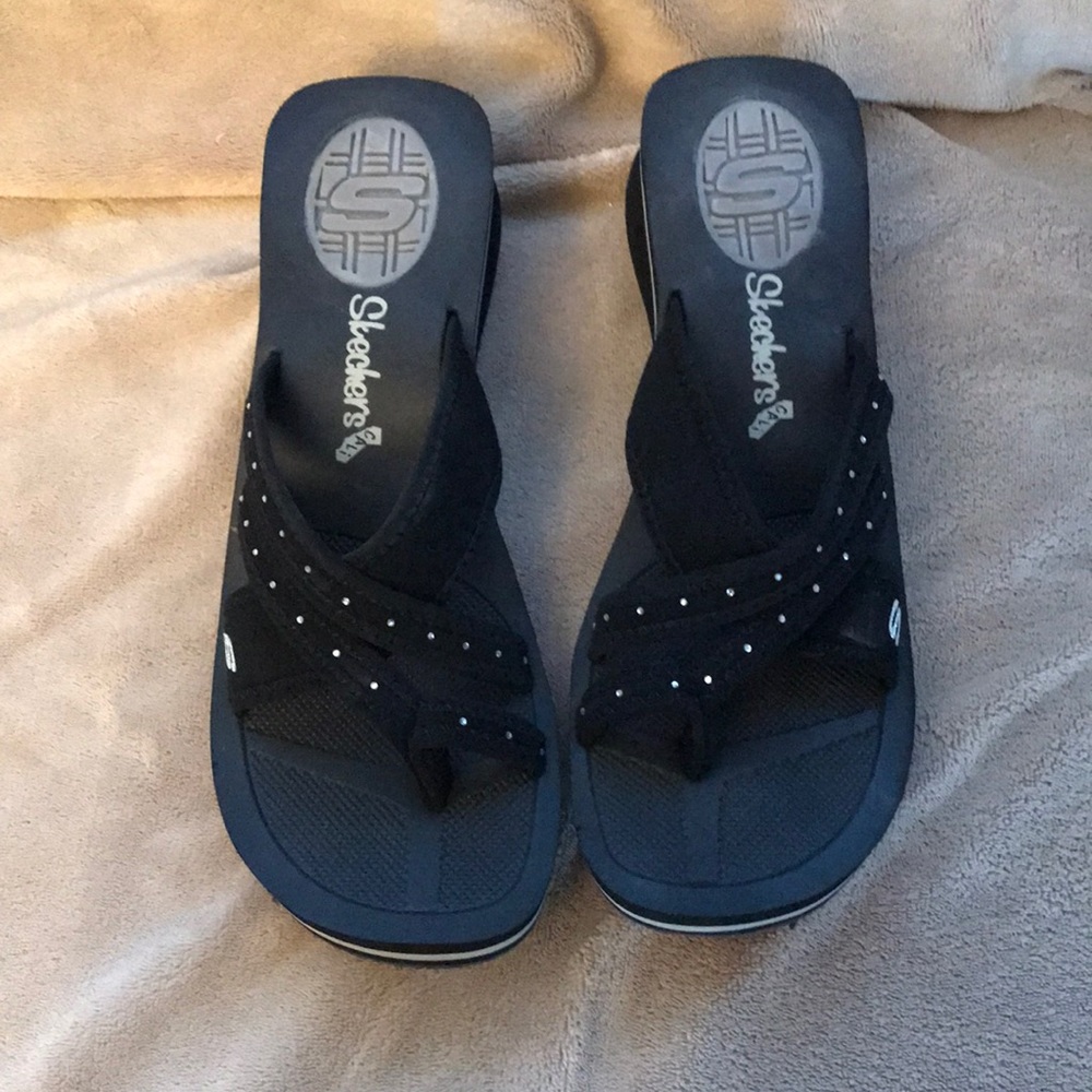 Never worn, would get them with box it came in